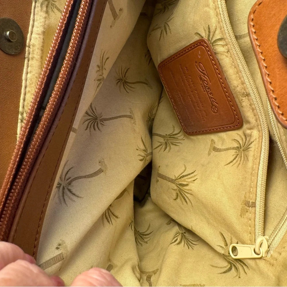 Fossil Woven Wicker Wooden Handle Square Crossbody Bag Purse 12x10x4” Tan Brown - Picture 7 of 9